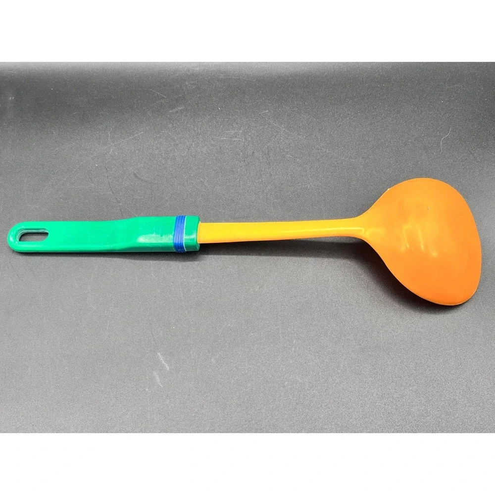 Vtg Plastic Soup Ladle Orange Green Blue Colorful Kitchen Utensil Serving‎ Spoon